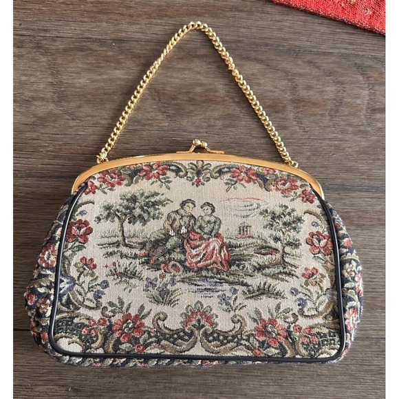 Vintage LaMarquise Victorian Style Handbag Beige Multi Circa 1960s - Picture 2 of 8